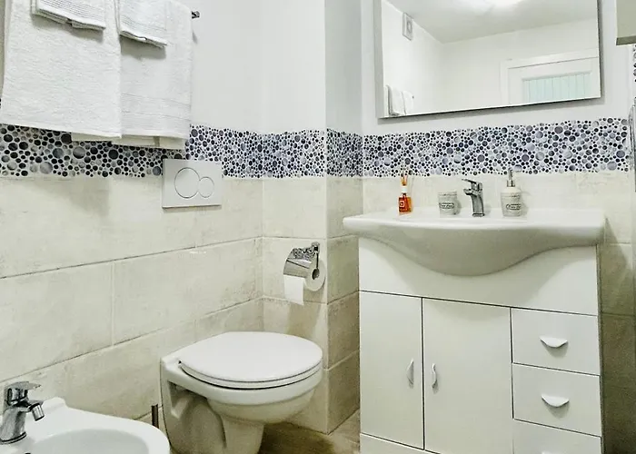 La Casetta Di Irene شقة